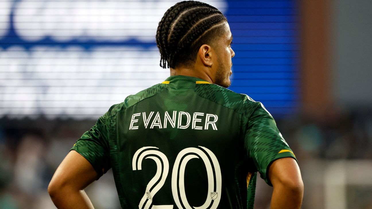 Flamengo oferece R$ 30 milhões por Evander, mas time da MLS dificulta negócio