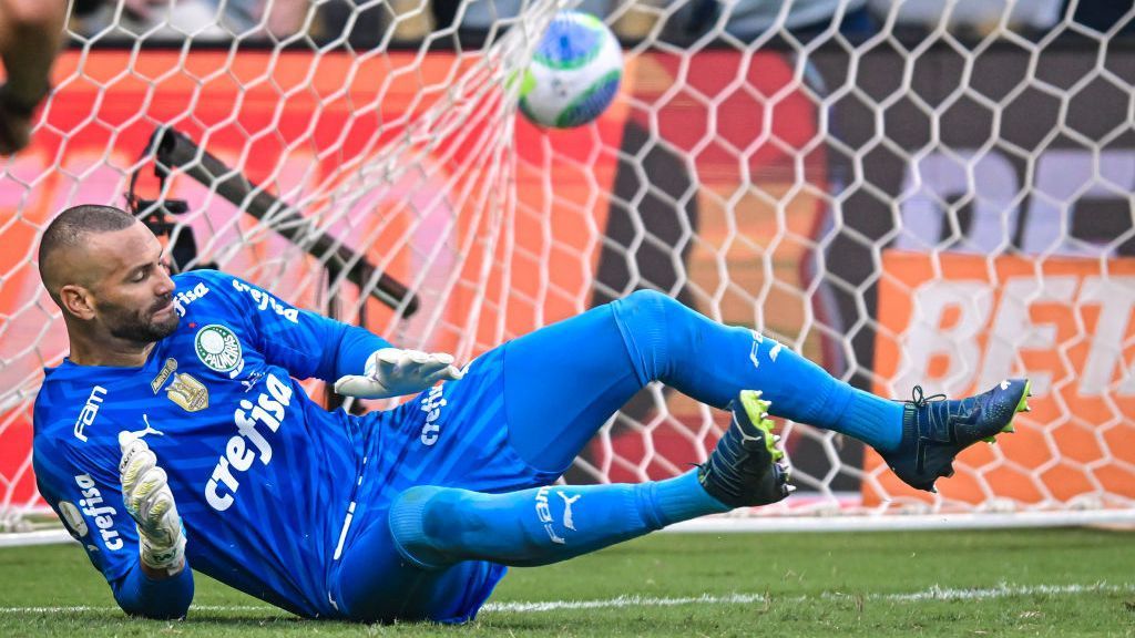 Pênaltis se tornam grande desafio para Abel Ferreira no Palmeiras