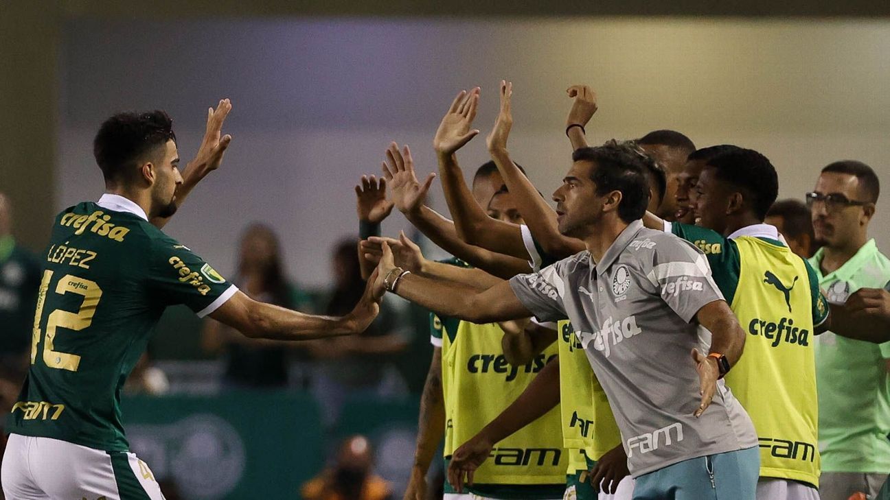 Flaco López brilha no Palmeiras durante ausência de craque em serviço da seleção