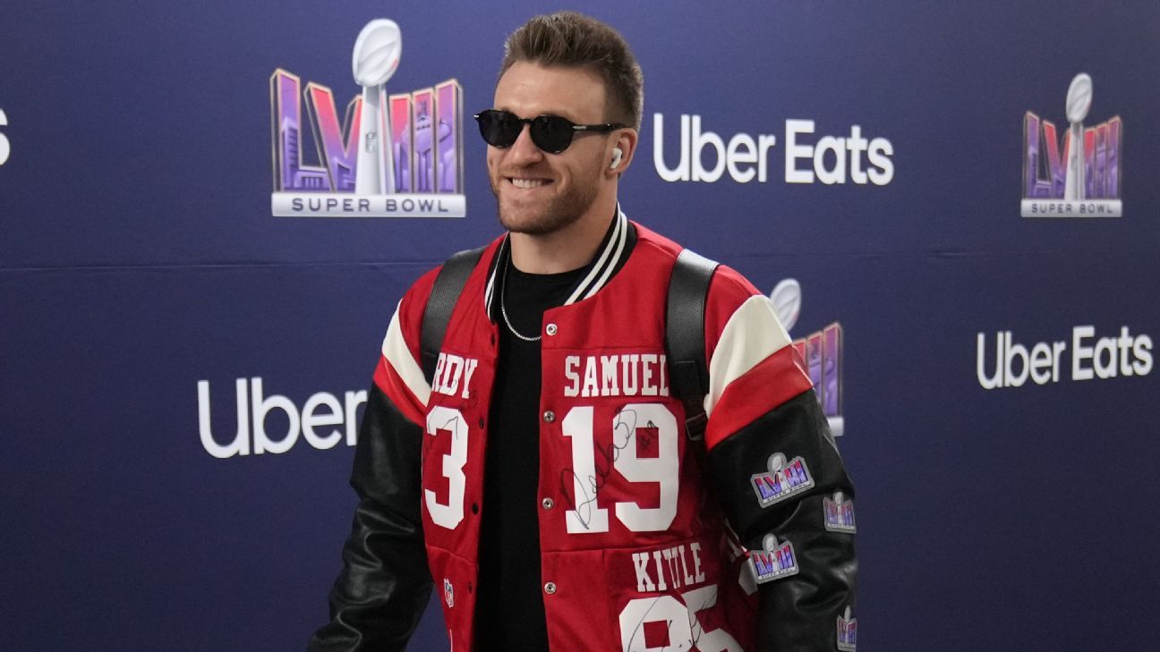 Super Bowl 2024 live updates Kyle Juszczyk rocks jacket designed by