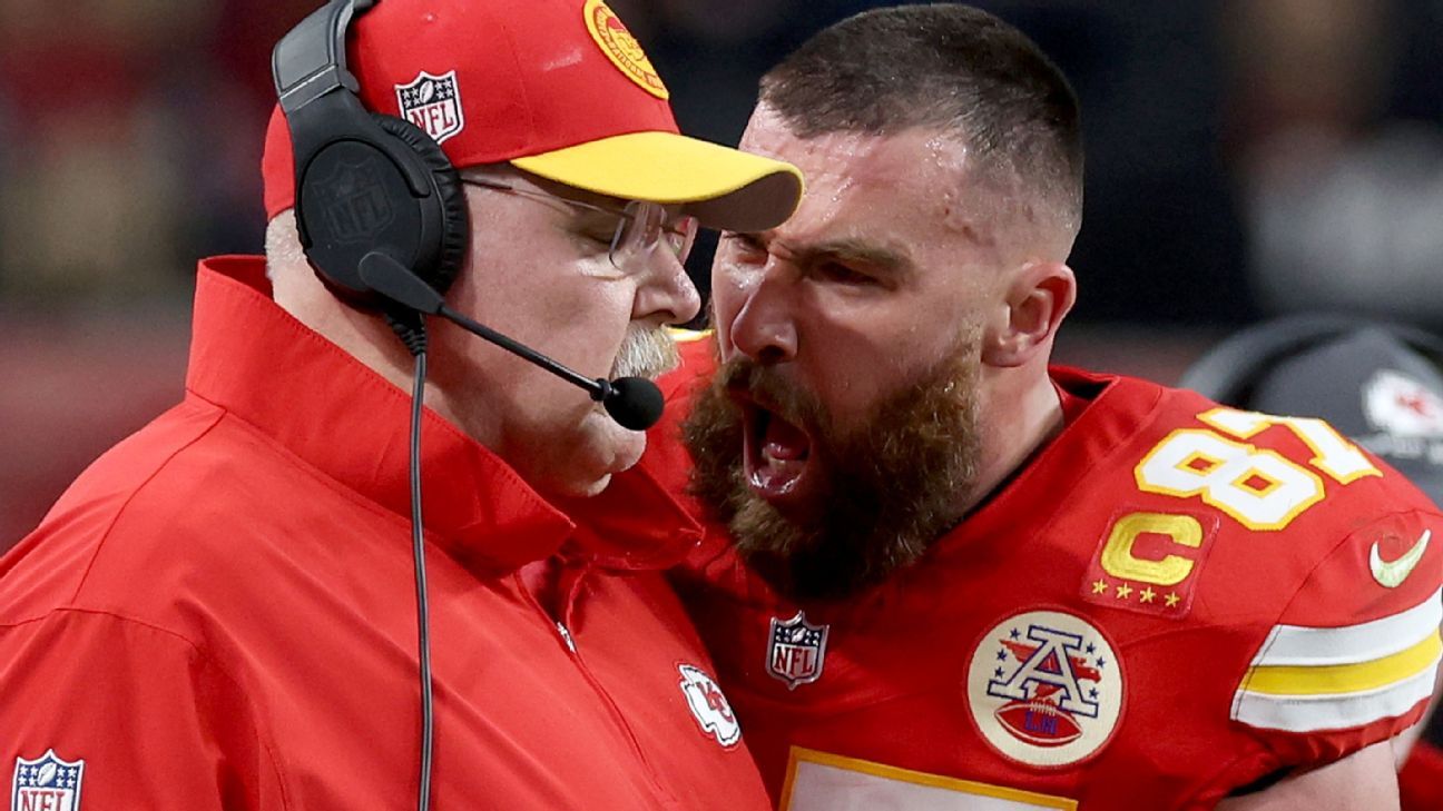 Love tap: Kelce, Reid brush off bump, will be back