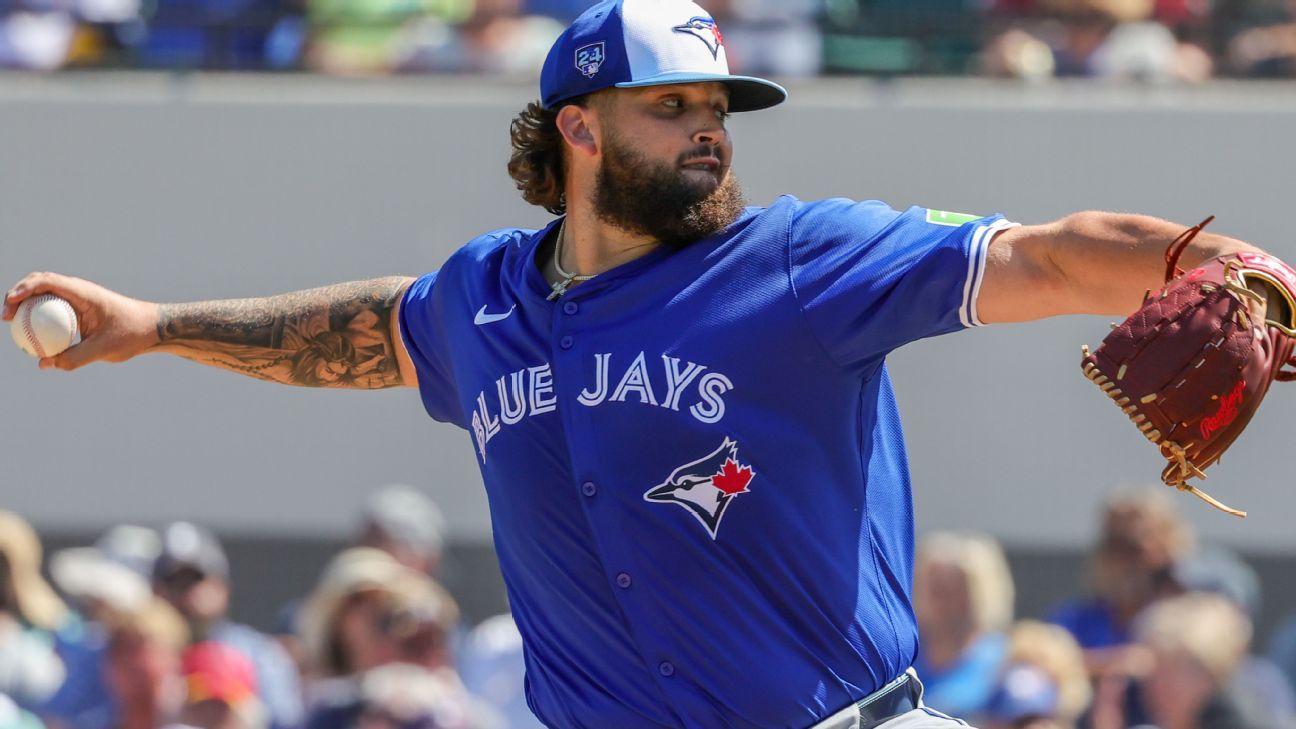 Jays: Manoah's MRI shows 'no structural concern'