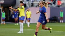 Brasil perde para os Estados Unidos e é vice da Copa Ouro feminina na primeira competição de Arthur Elias