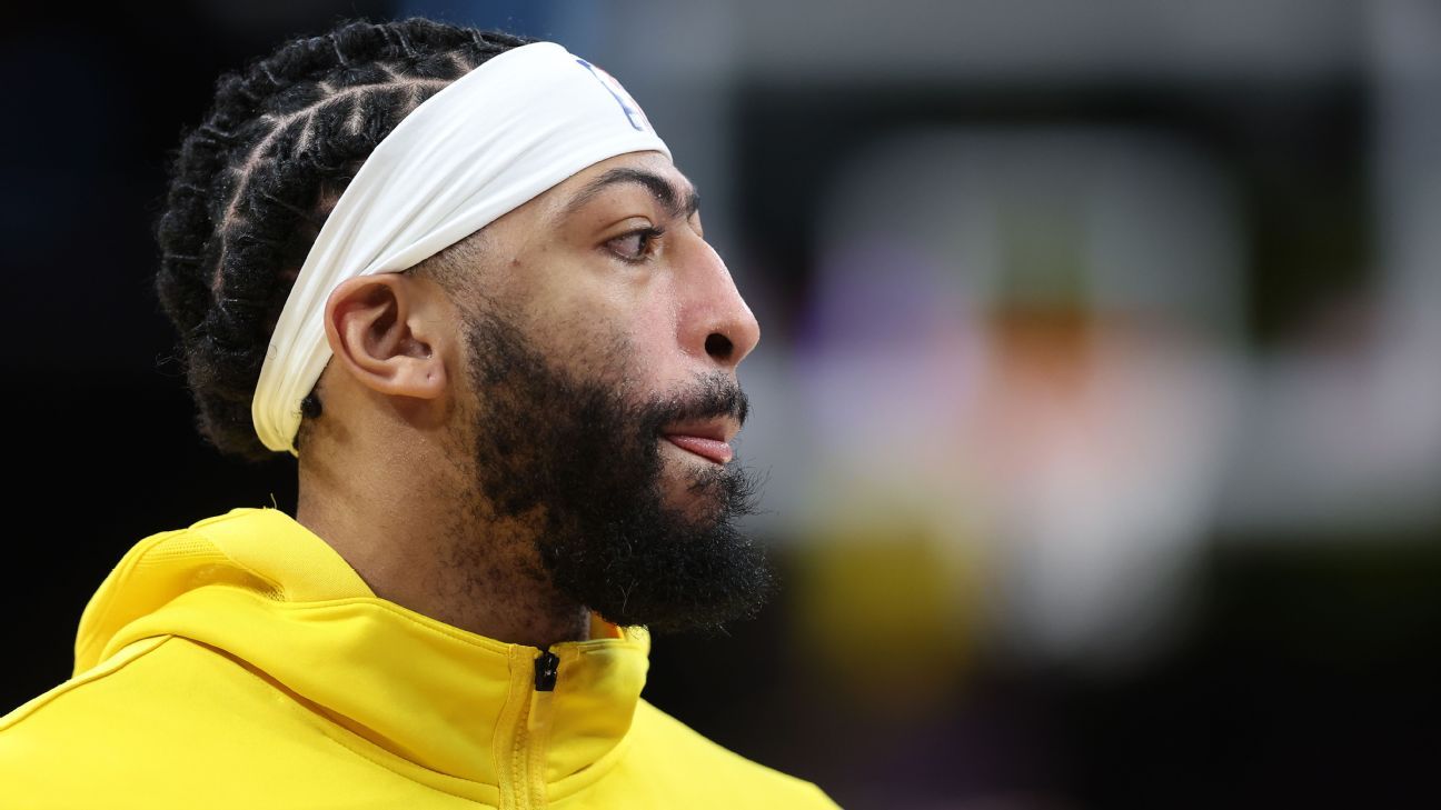 Lakers shut down AD for week due to ab strain