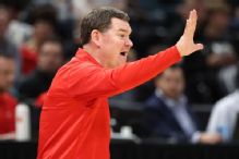 Arizona's Lloyd brushes off UNC speculation ahead of Sweet 16