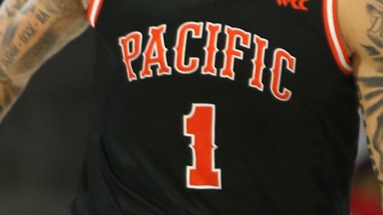 Pacific hires Smart as new men’s hoop coach