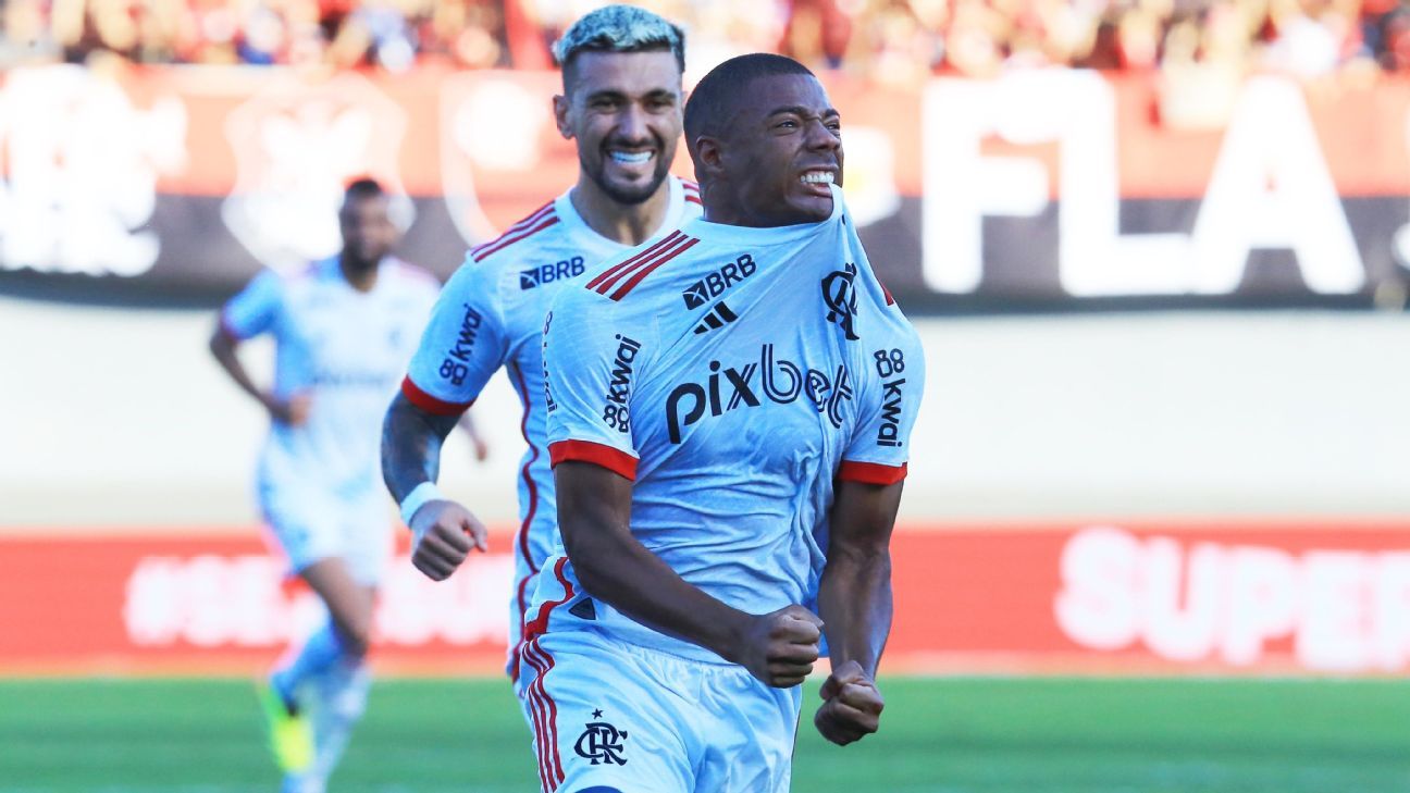 Flamengo assegura vitória sobre Atlético-GO com gol decisivo de pênalti no final