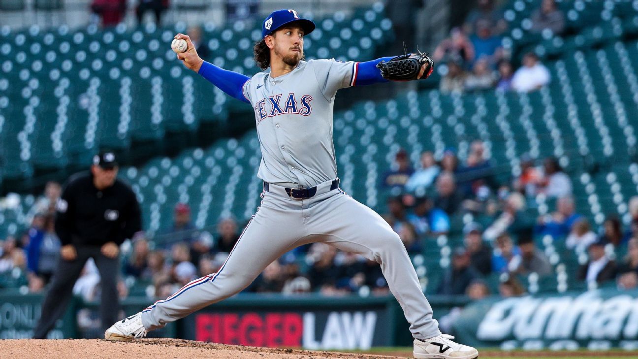 RHP Lorenzen earns victory in Rangers debut