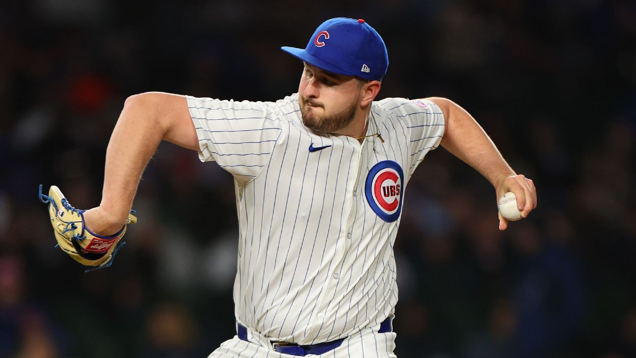 Pitcher has to scrap glove over white in flag patch