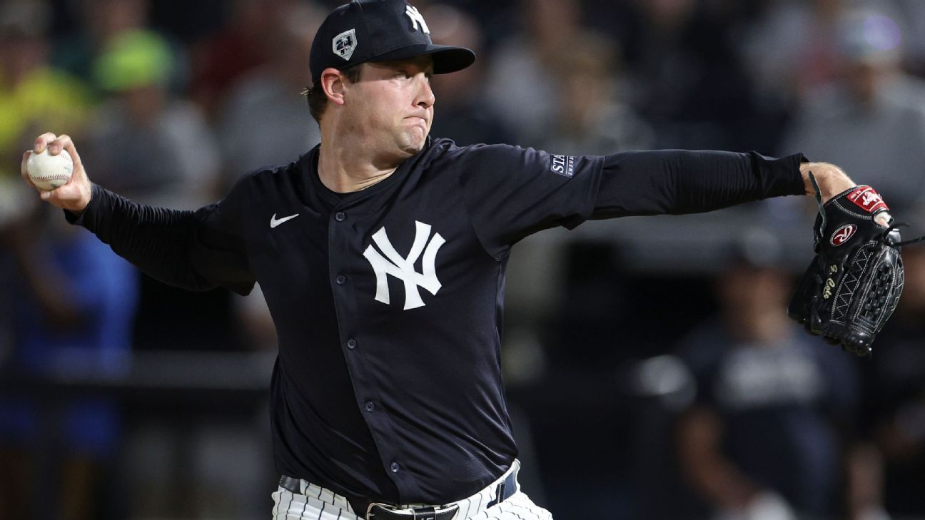 Yanks' Cole reaches 89 mph in 3rd bullpen session