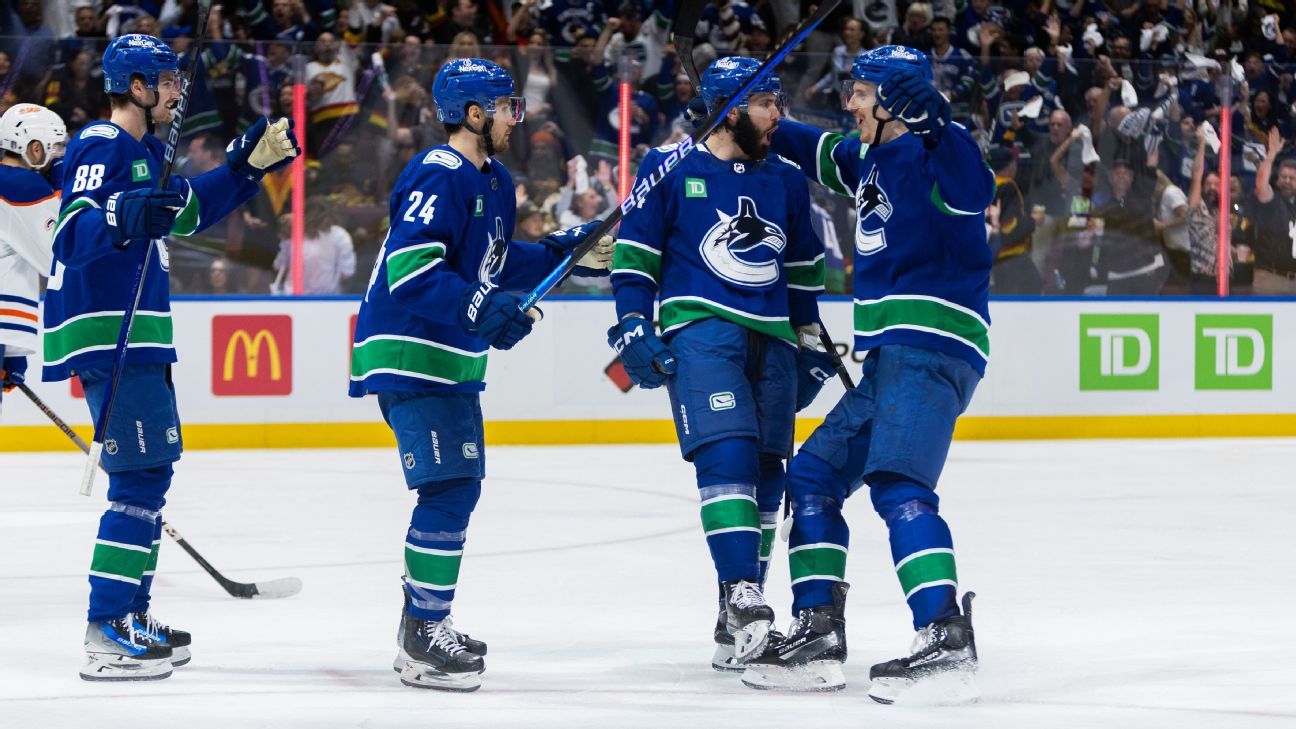 J.T. Miller's late goal puts Canucks on verge of advancing - ESPN