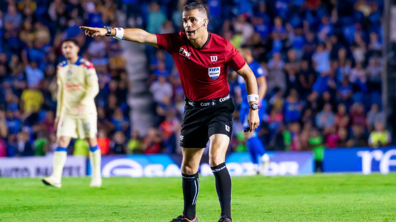 Felipe Ramos Rizzo believes Luis Malacón should have been sent off