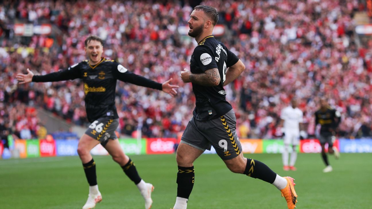 Southampton a battu Leeds et a obtenu une troisième promotion en Premier League