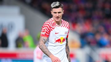 Arsenal, Chelsea target Sesko signs new Leipzig contract