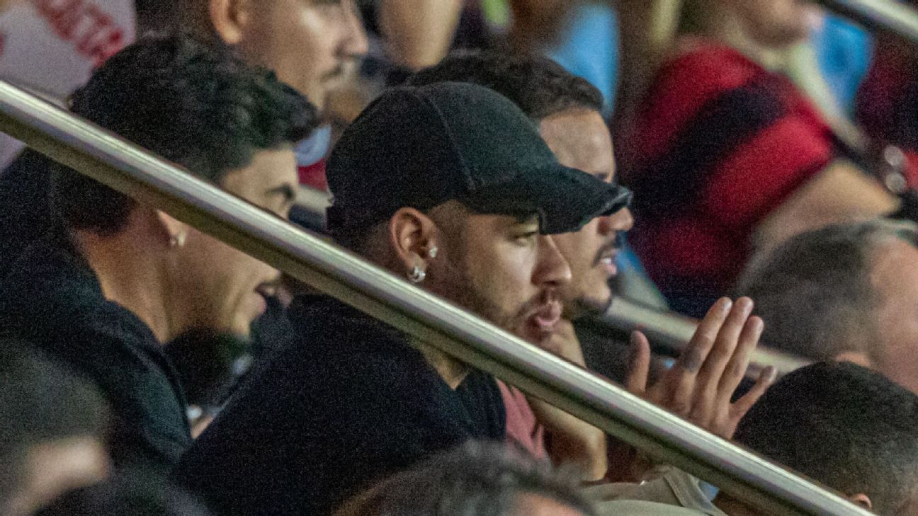 Neymar considera Flamengo como 2° clube e não descarta jogar no time.