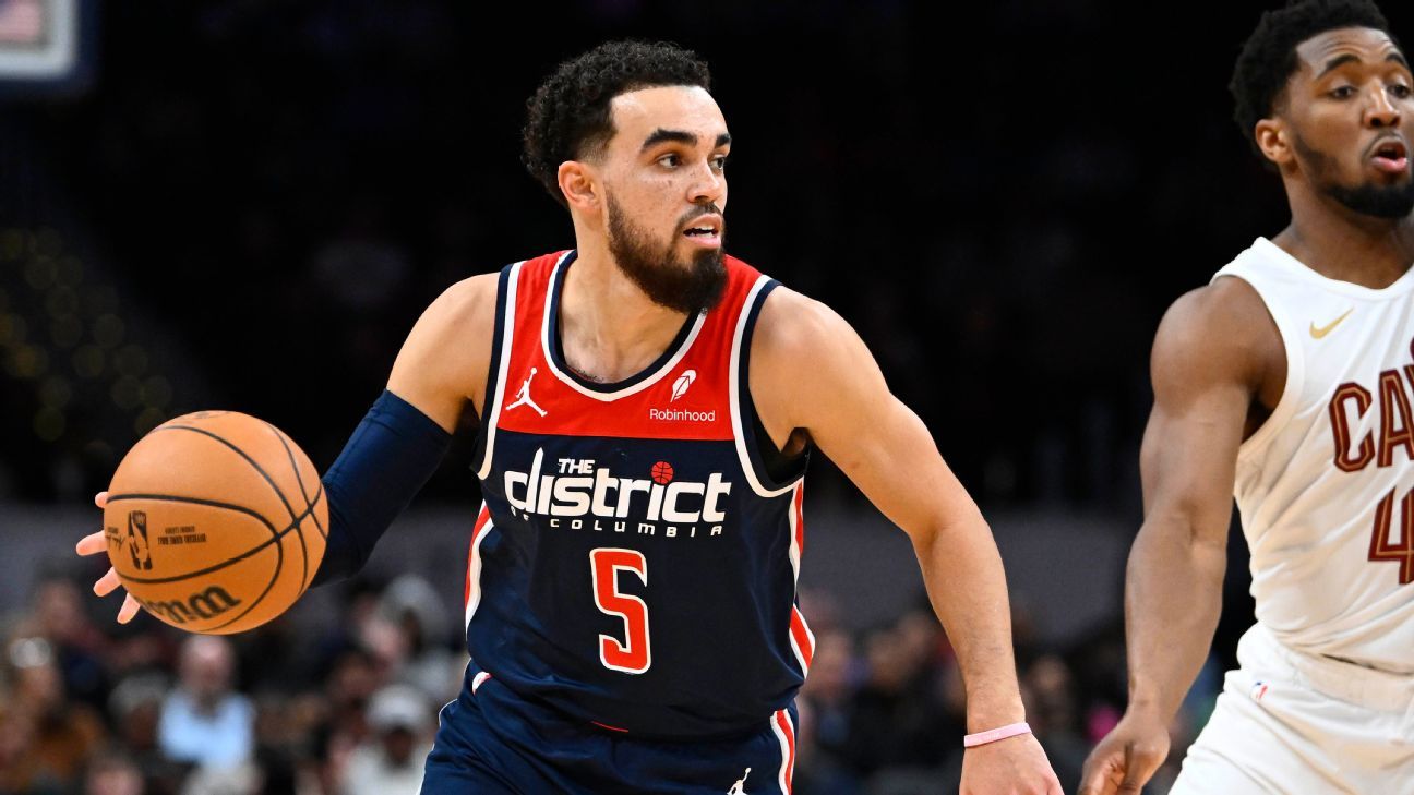 Suns signing Tyus Jones to fill point guard vacancy - ESPN