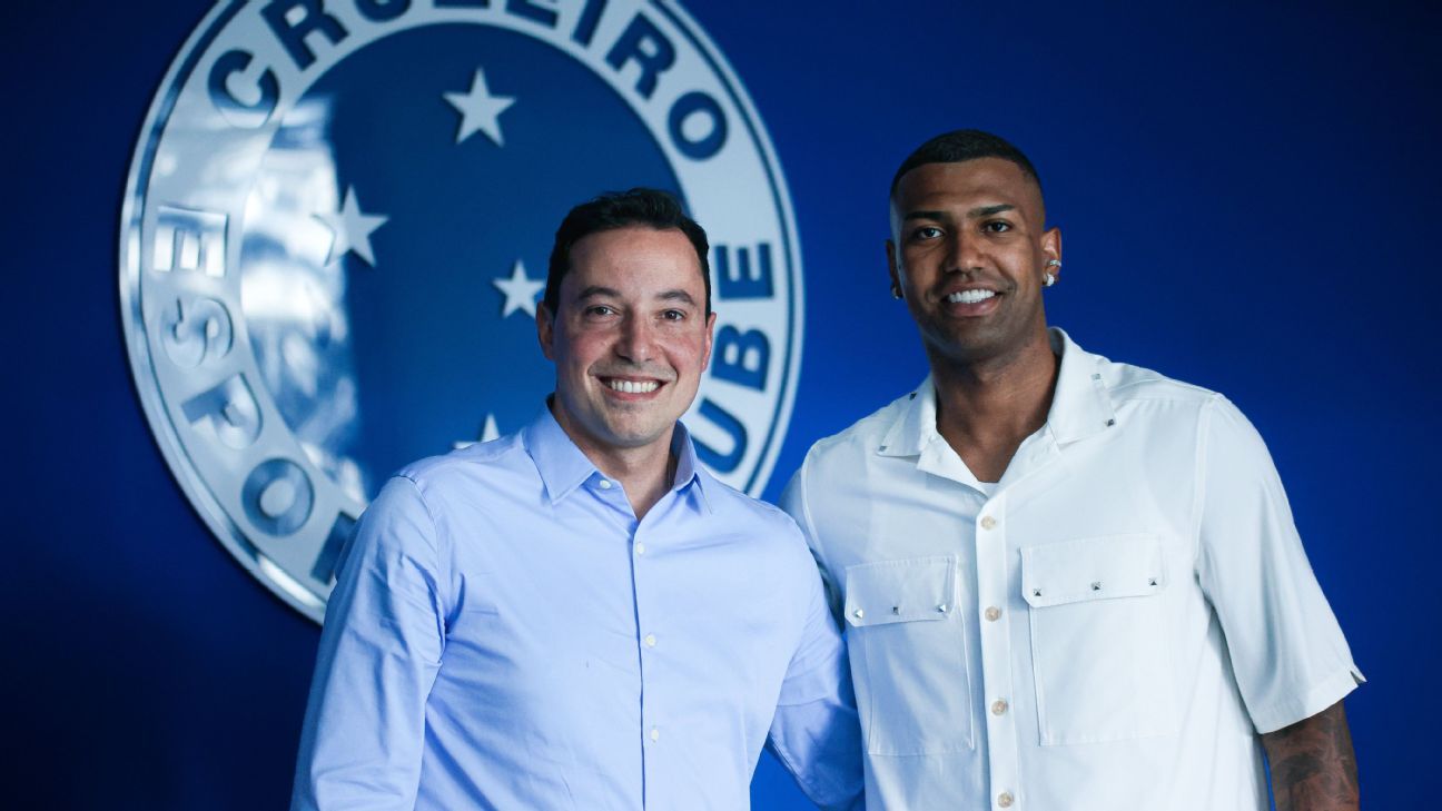 Cruzeiro reforça elenco com volante Walace e atinge sete contratações para temporada.