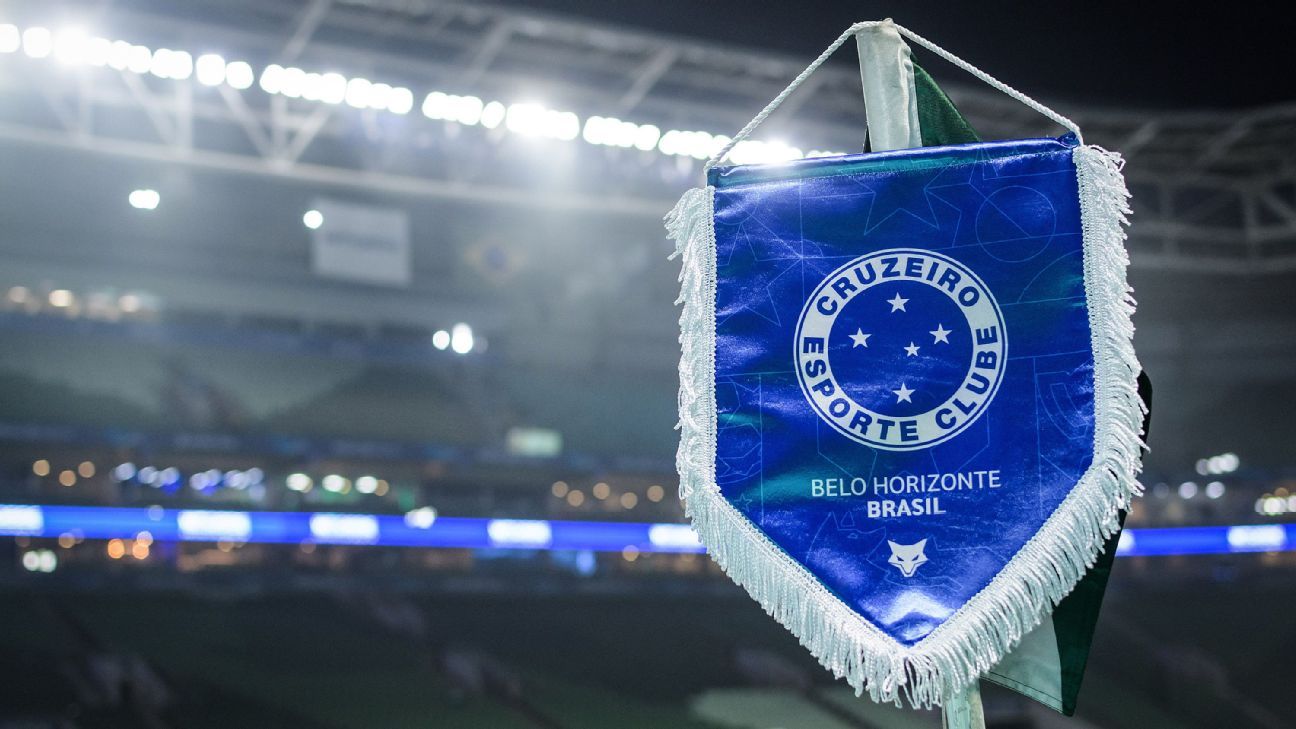 Da queda à glória: trajetória do Cruzeiro 5 anos após rebaixamento.