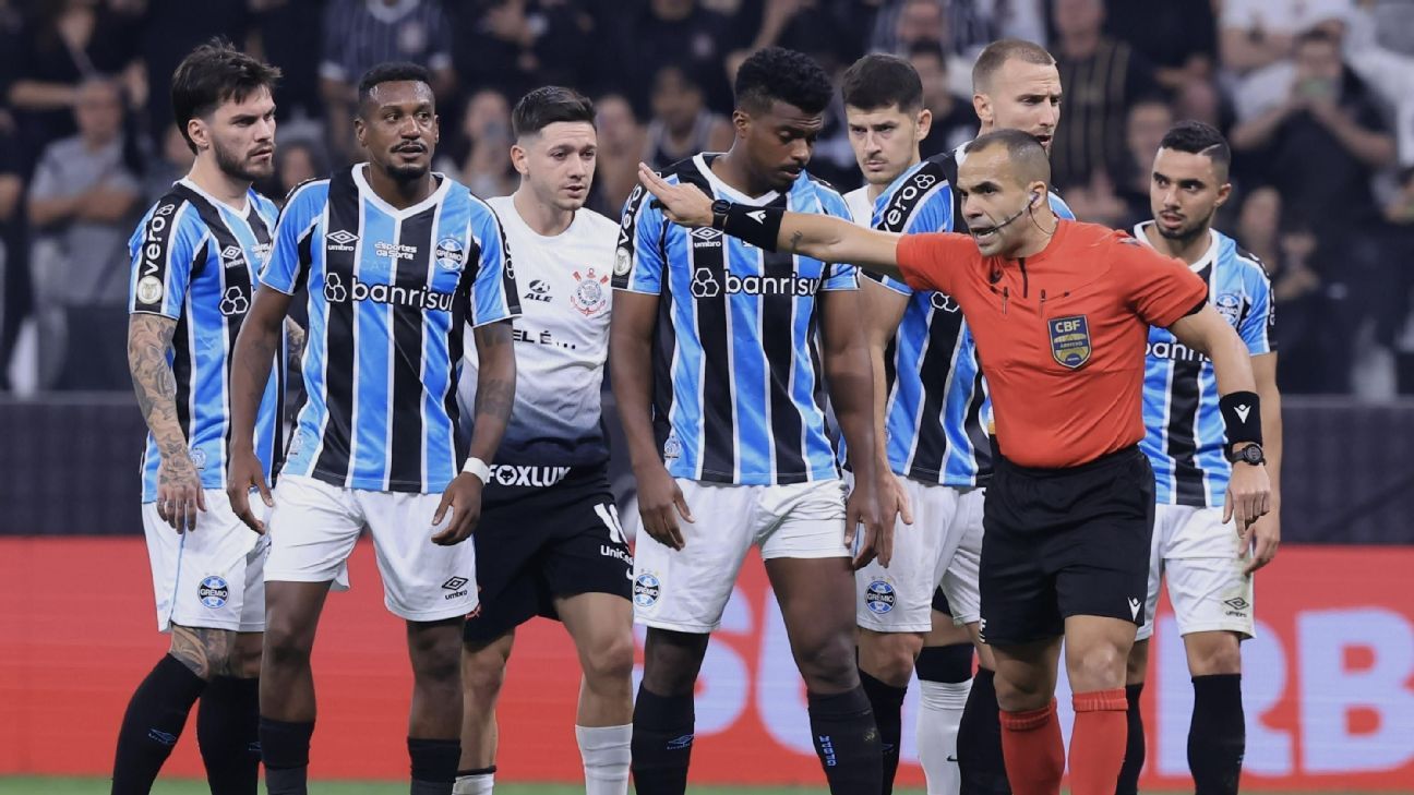 Le résumé des Corinthians x Grêmio cite un leader « agressif » avec l’arbitrage : « Ouvrez les yeux »