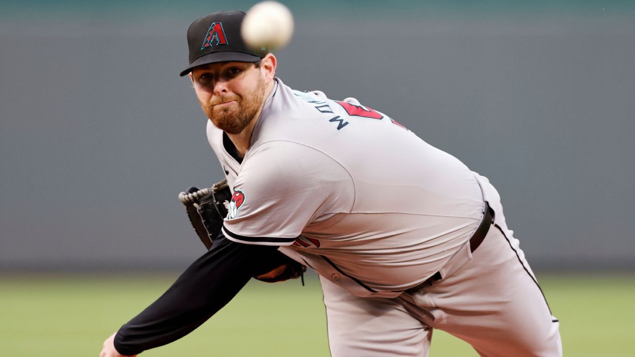 Snakebit D-backs return Montgomery to rotation