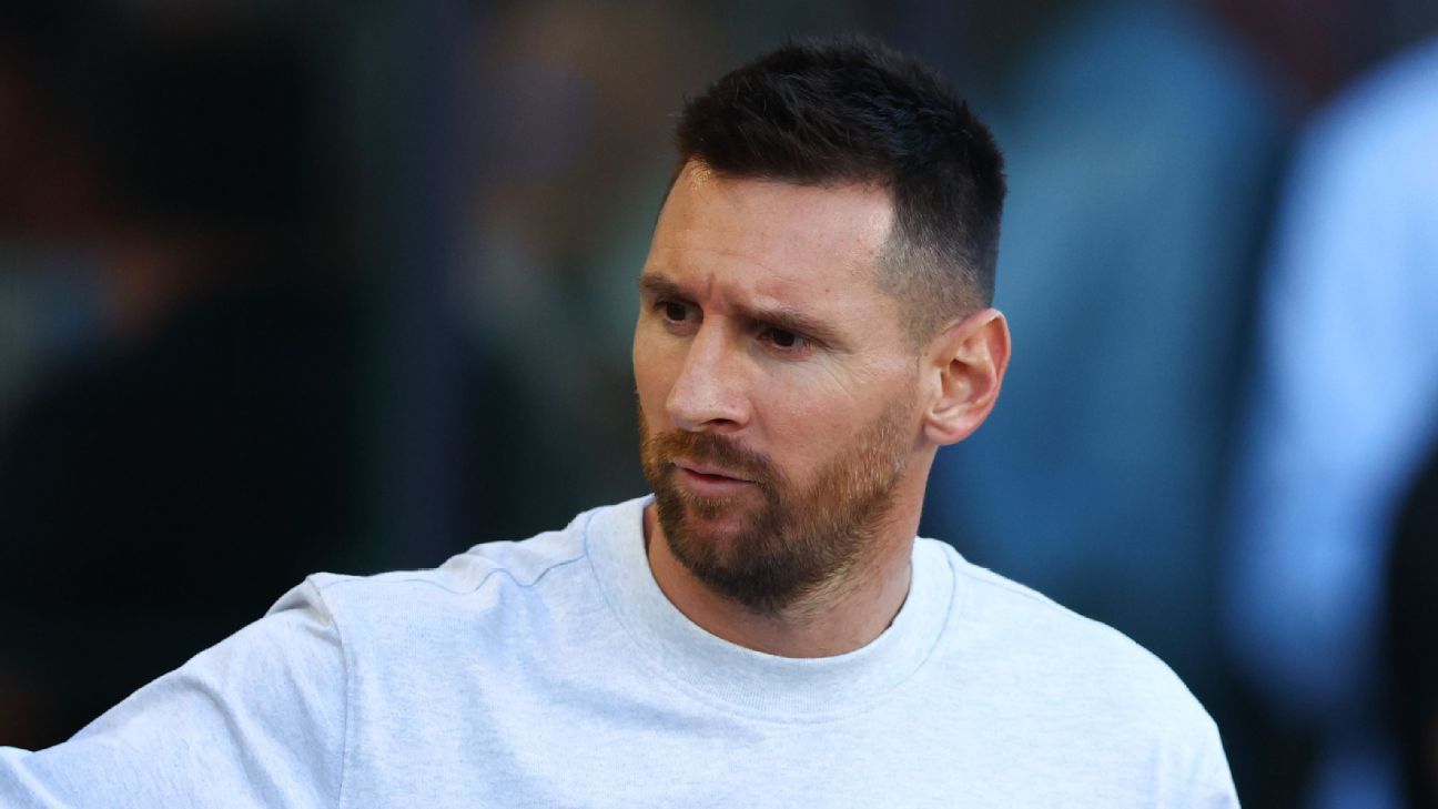 Messi's house vandalised; Milei calls for safety