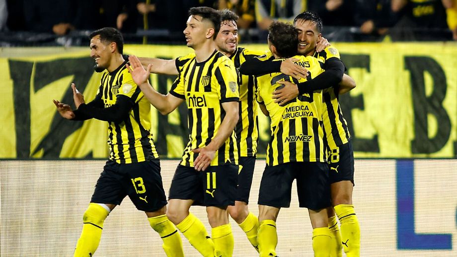 peñarol vs the strongest