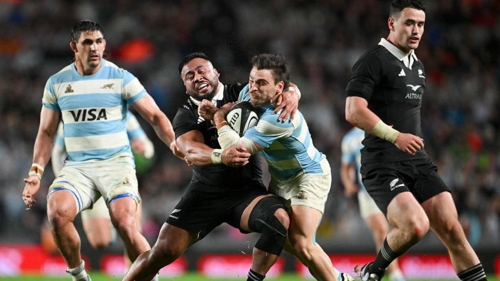 Rowan Hewitt How did the pumas who went to New Zealand return?