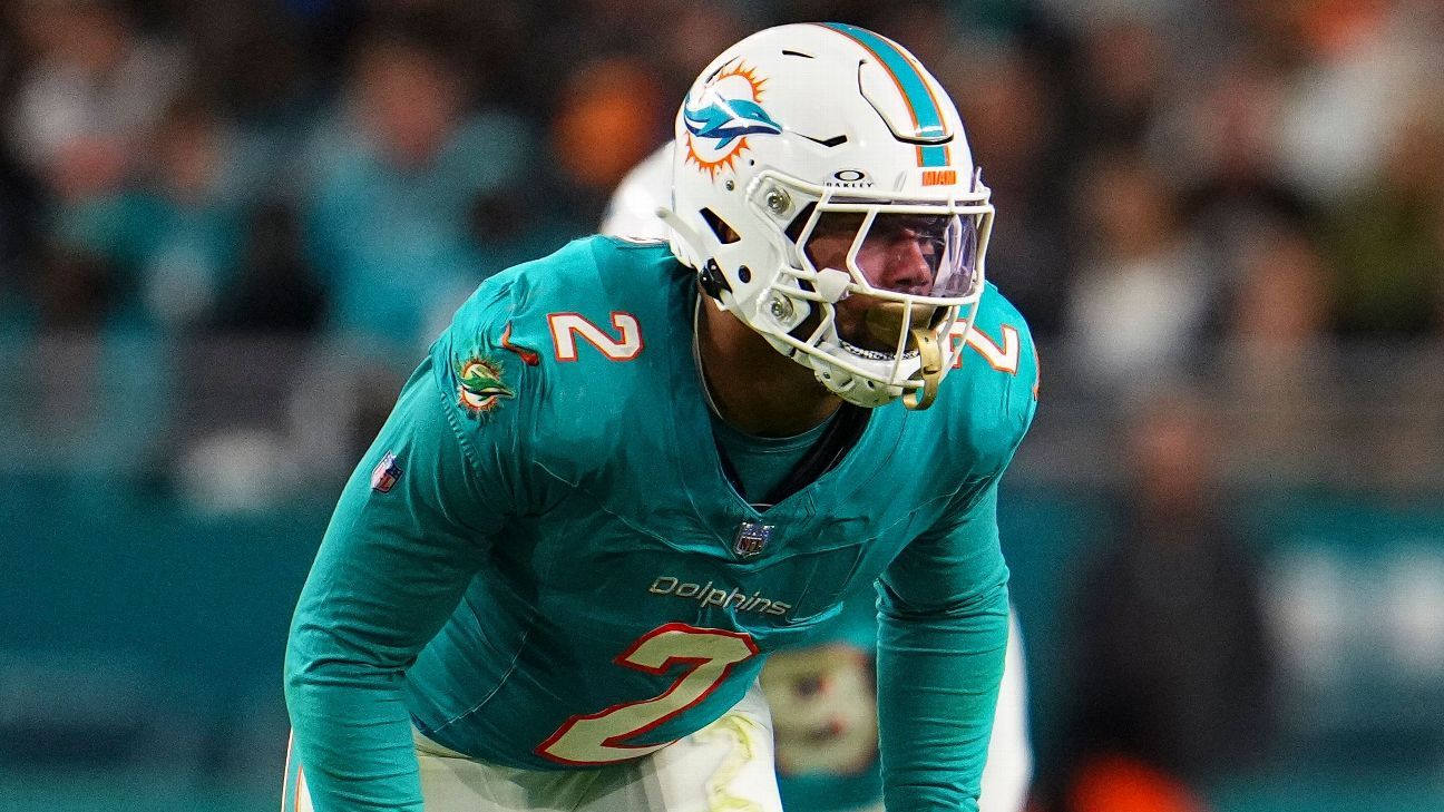 Fins LB Chubb agrees to revised deal, source says