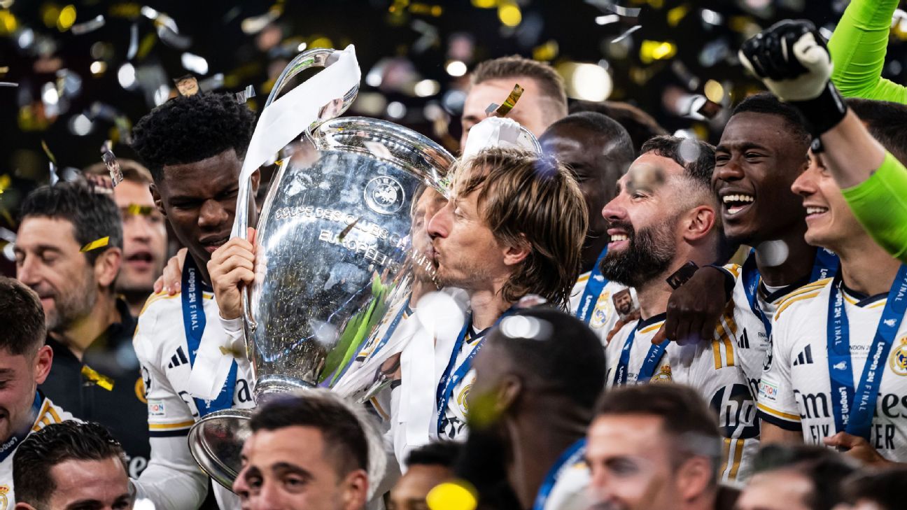 Real Madrid Makes History as First €1B Revenue Football Club