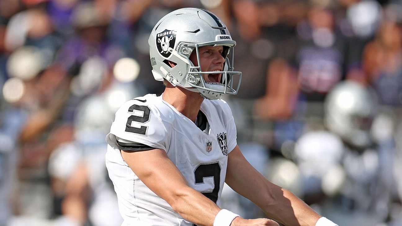 Saints to sign two-time All-Pro kicker Carlson