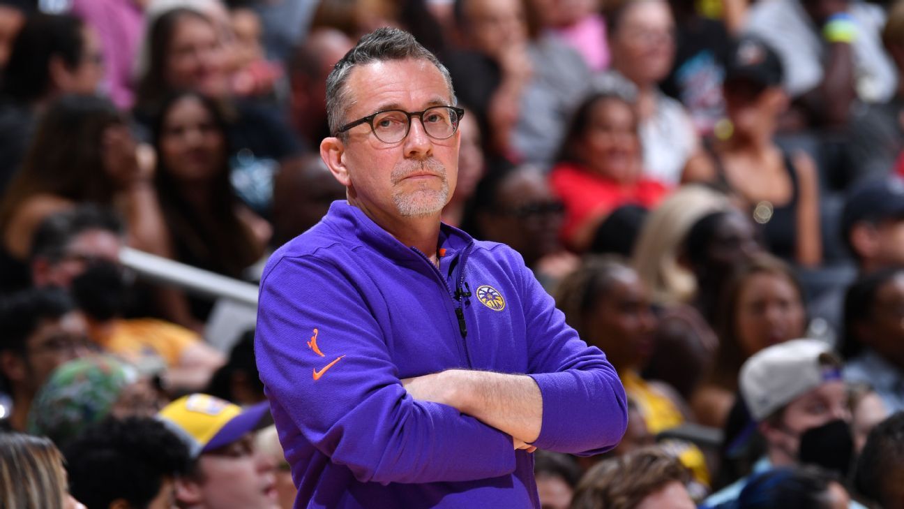 Curt Miller steps down as head coach of the WNBA Sparks after two seasons