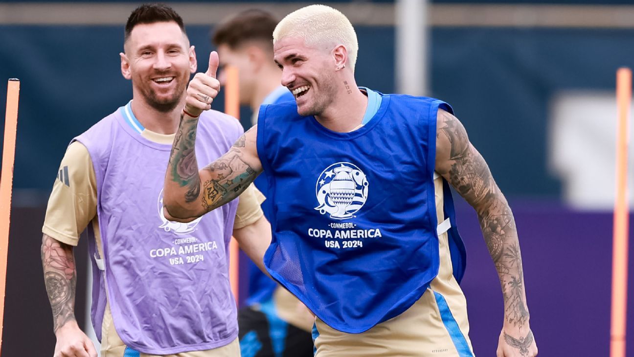 Messi trains with Argentina amid hurricane watch