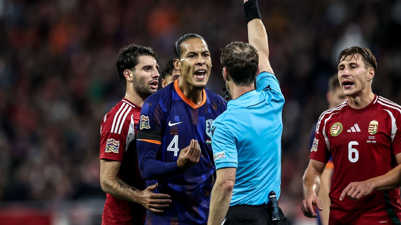 Van Dijk 'angry' after 1st red card with Dutch