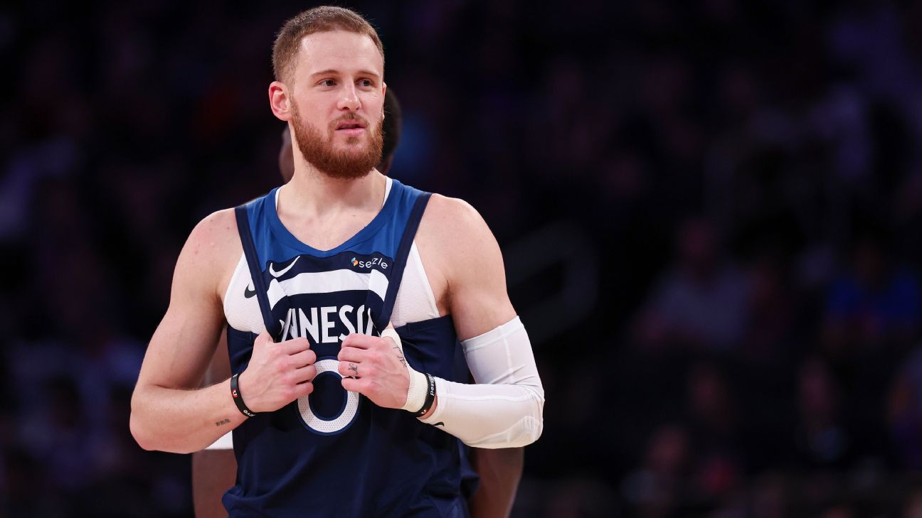 Donte DiVincenzo and Rick Brunson take turns for the Wolves-Knicks