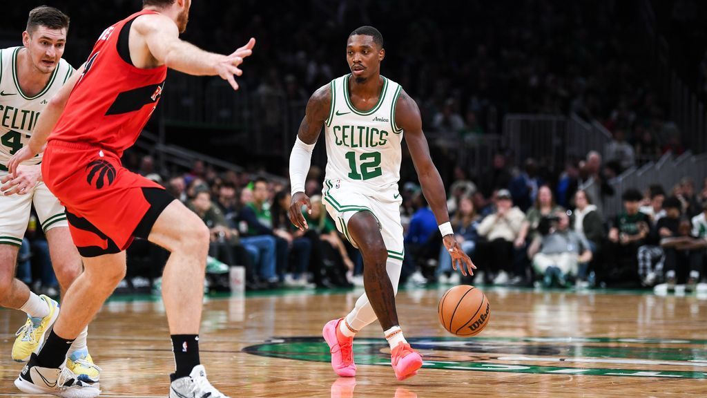 Sources: Celtics to waive Walker, open 15th spot