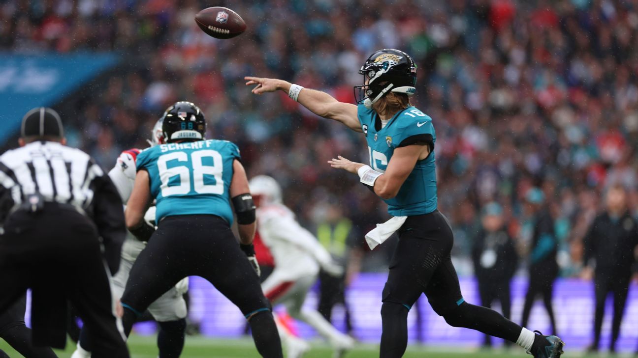 Jaguars’ Trevor Lawrence finds rookie Brian Thomas Jr. for TD