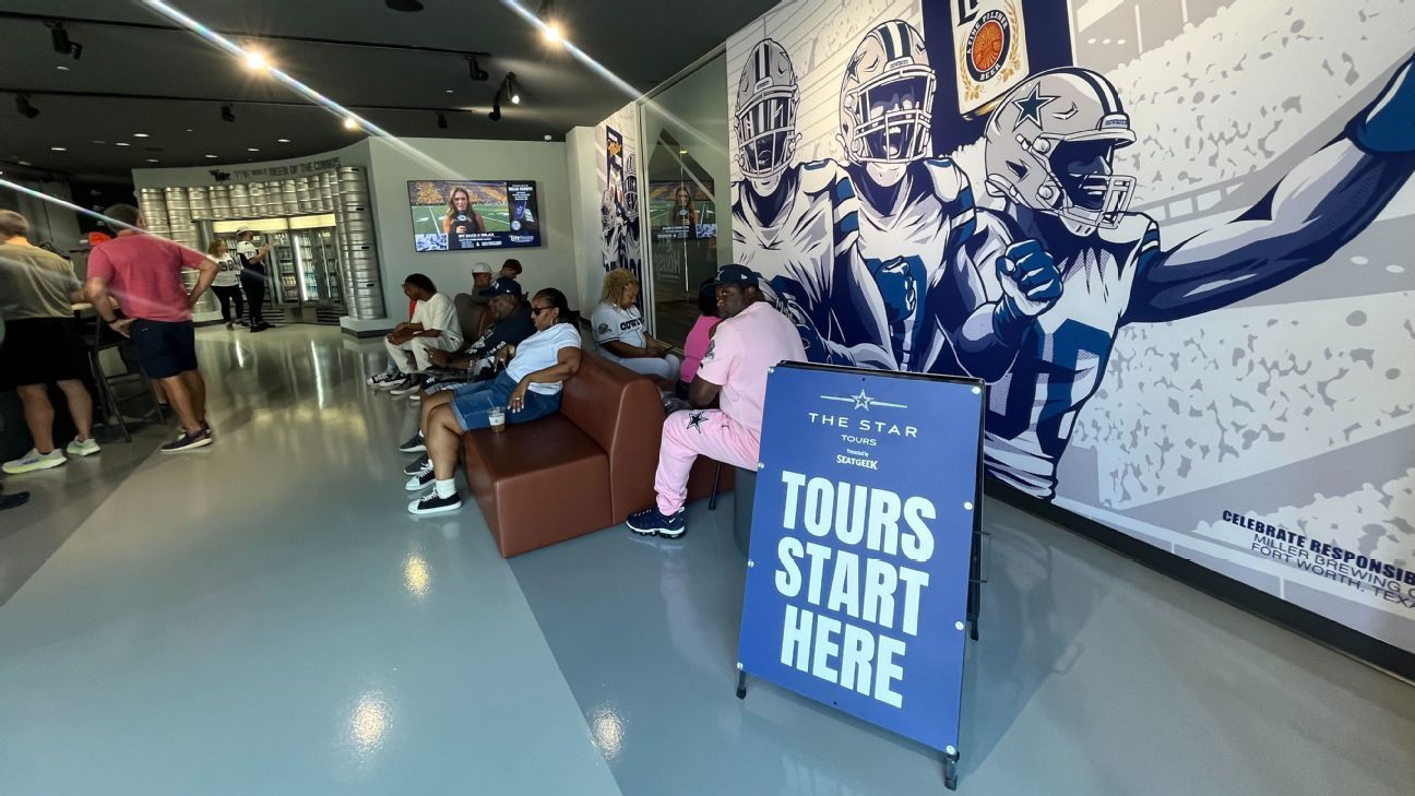 Are Jerry Jones’ precious fan tours a hurdle to winning? Some Cowboys think so