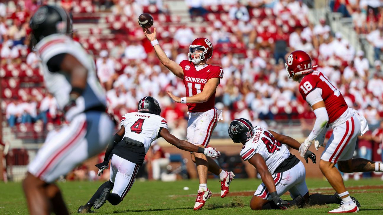 Oklahoma turns to QB Arnold for Ole Miss game