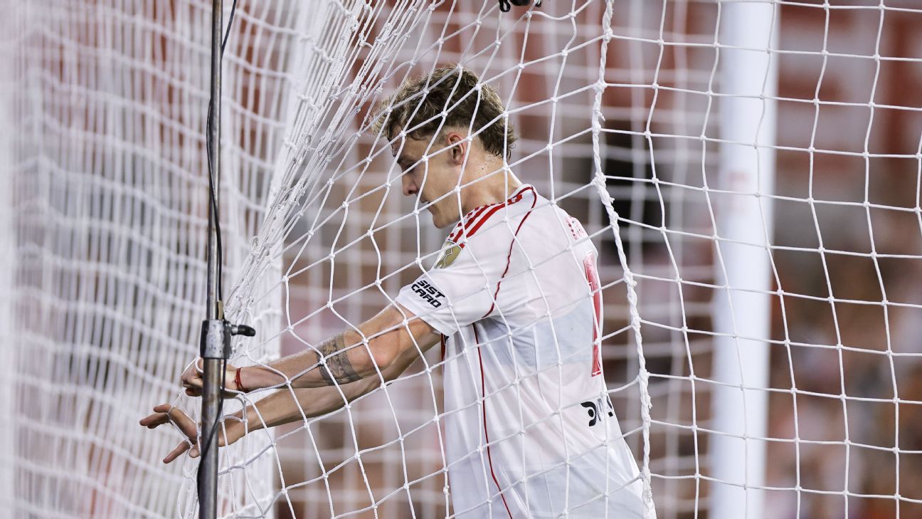 River did not achieve this epic, drawing 0-0 and exiting the South American Libertadores Championship against Atletico Mineiro.