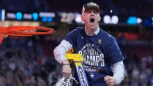 UConn coach Dan Hurley signs two-year extension, under contract through 2032