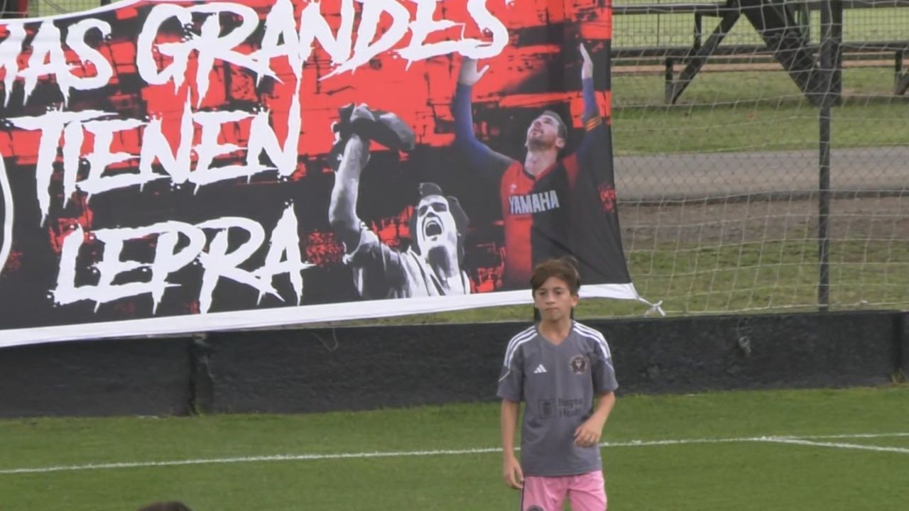 Los hijos de Lionel Messi y Luis Suarez figuras en la Newell's Cup ESPN