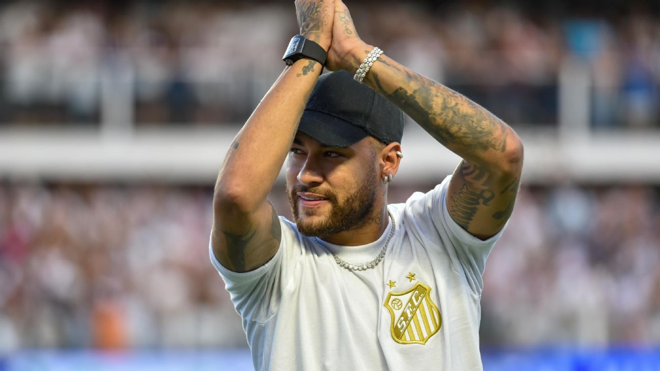 Neymar já 'convoca' amigos para reestreia no Santos; veja quando será