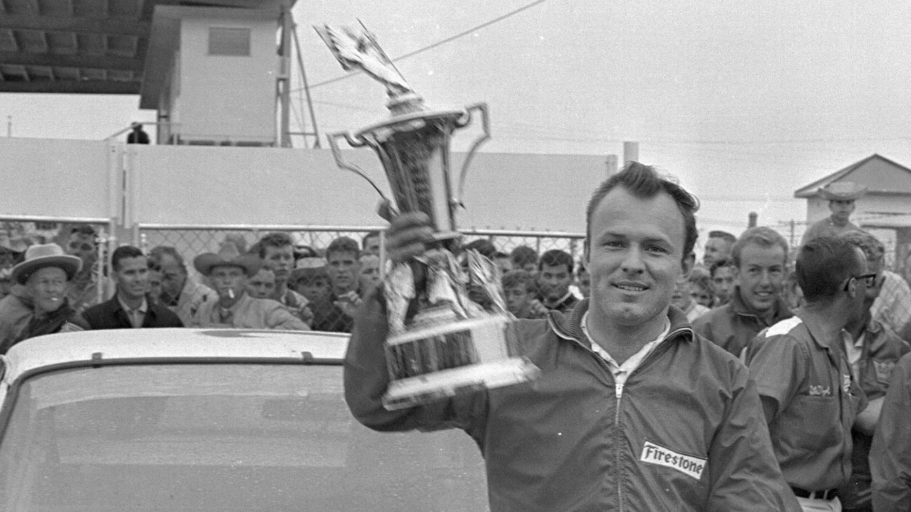 NASCAR Hall of Famer Fred Lorenzen, 89, dies