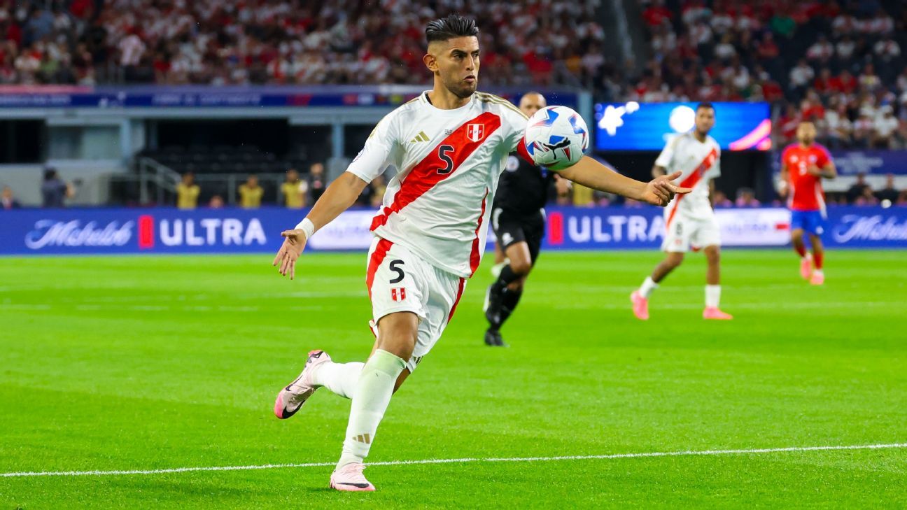 Carlos Zambrano sobre su continuidad en la selección de Perú: 