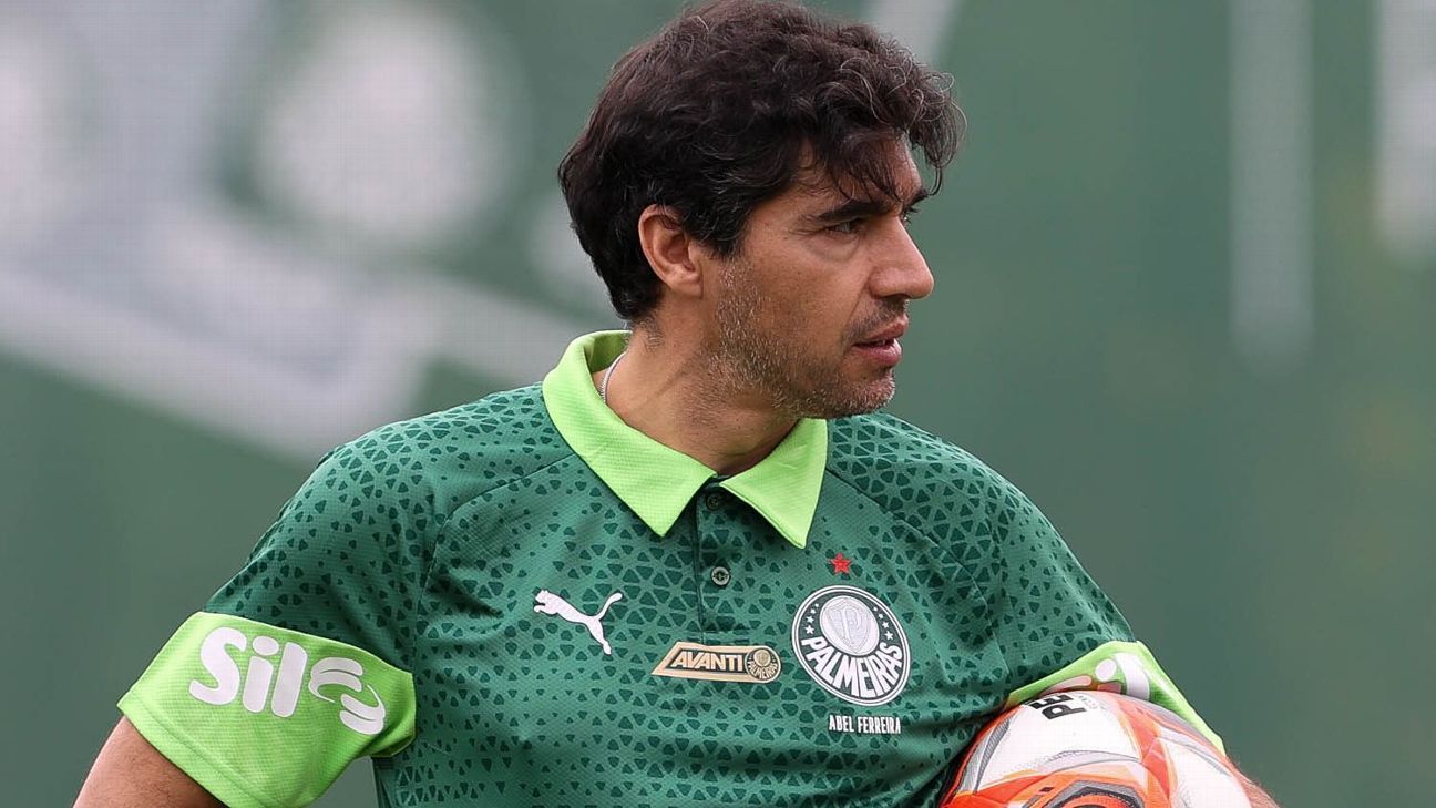 ADEUS VITOR REIS! Joia a caminho de Manchester: Palmeiras deve apostar em velho conhecido para a vaga