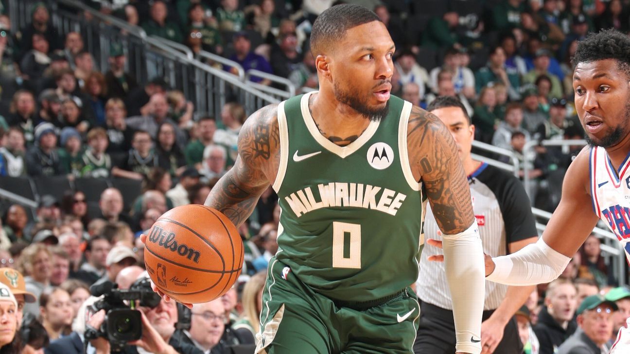 Rivers offers 'emotional support' to injured Lillard