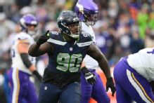 Seahawks place starting DT Jarran Reed on IR with wrist injury
