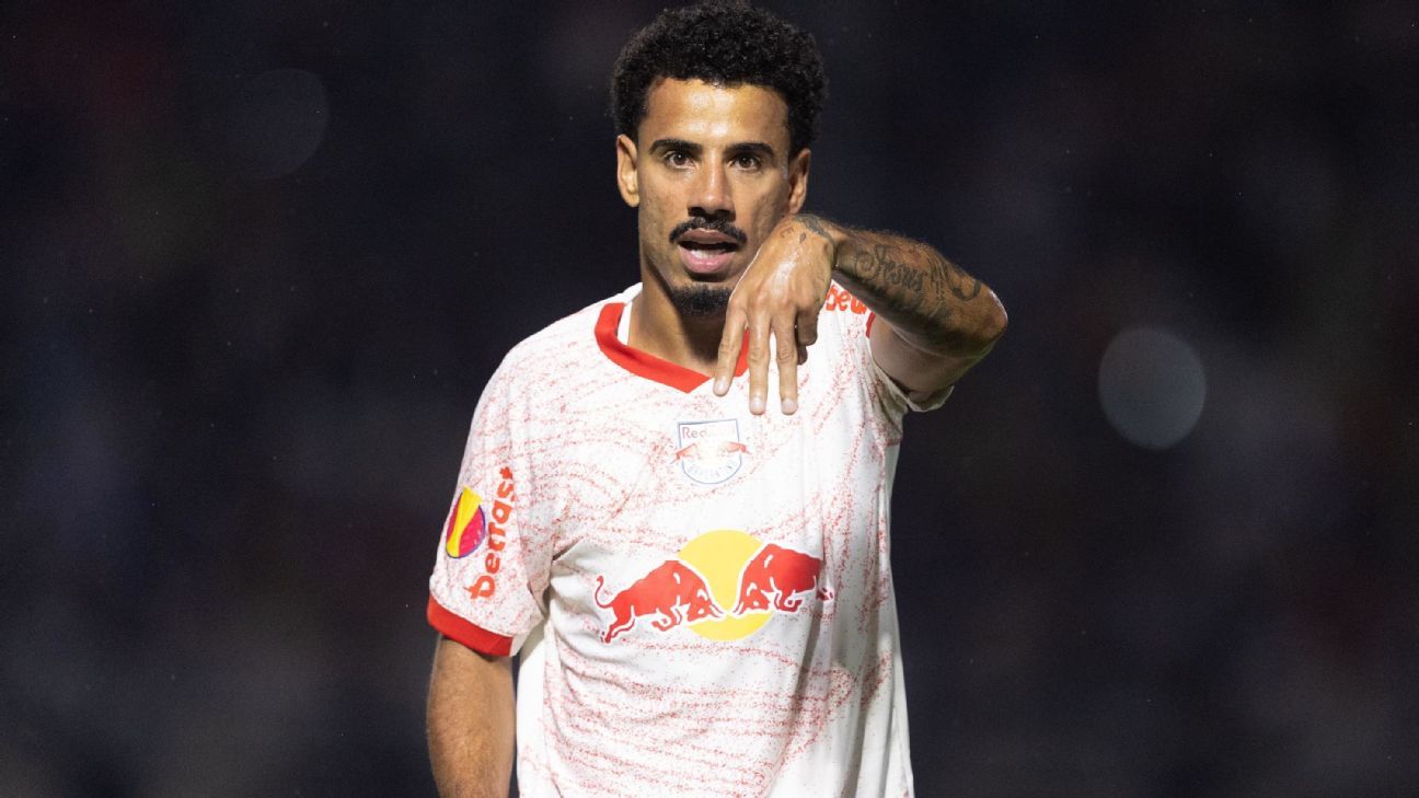 Palmeiras detecta alteração em exames de Lucas Evangelista, mantém otimismo na contratação