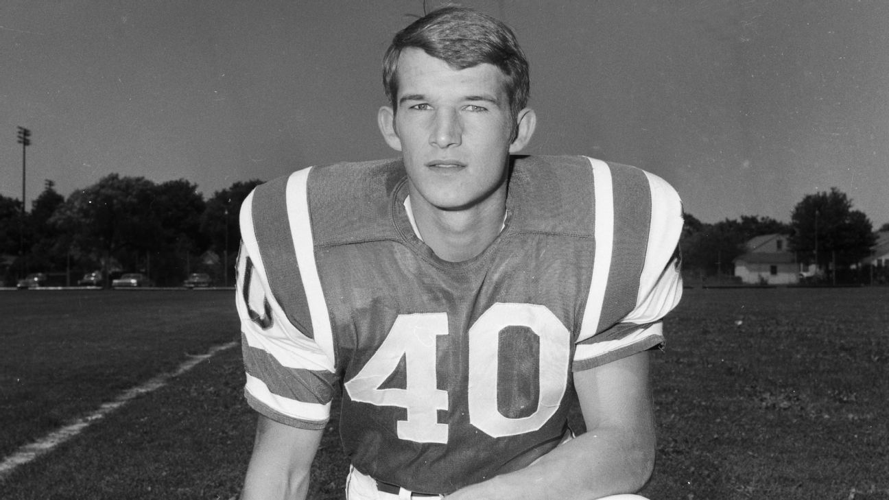 Battle, DB star at USC and former Jet, dies at 78