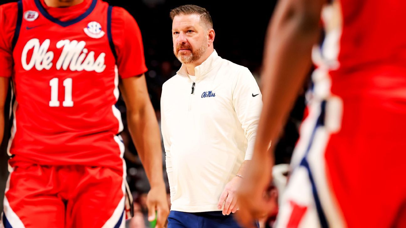 Chris Beard thriving at Ole Miss 2 years after Texas firing - ESPN